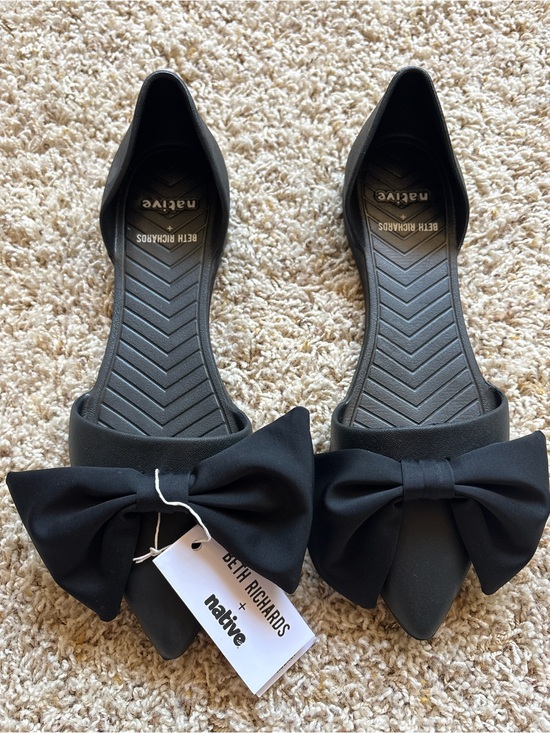 Beth Richards x Native Shoes - Beth Richards x Native Women's Black Audrey Bow Pointed Toe Flats 7 and 9 NWT